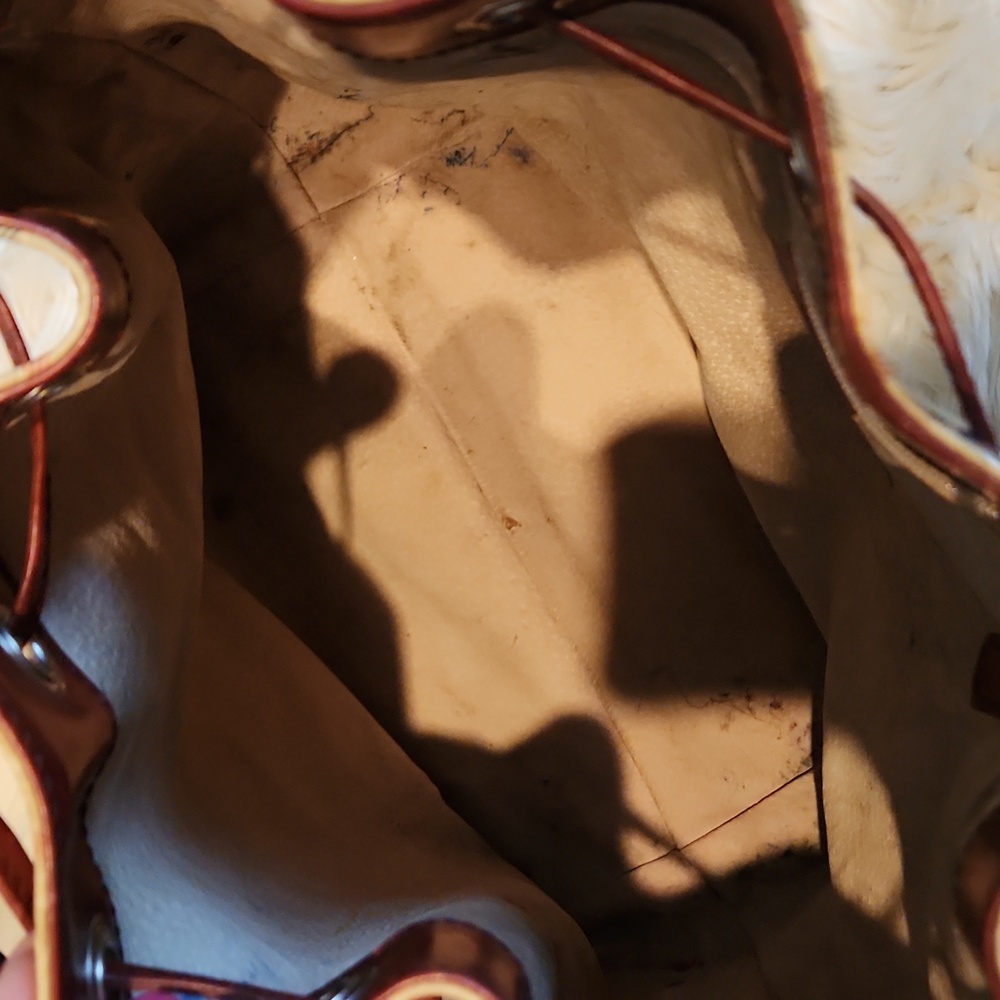 Burberry Beige and Burgundy Hobo Bag - Picture 8 of 12